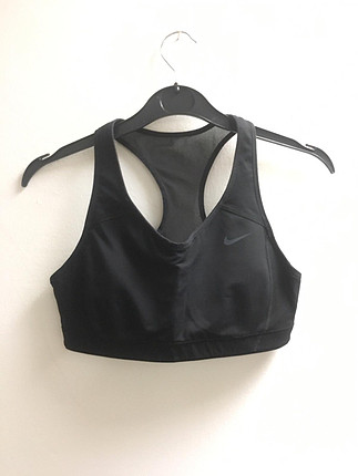 Nike spor sutyeni