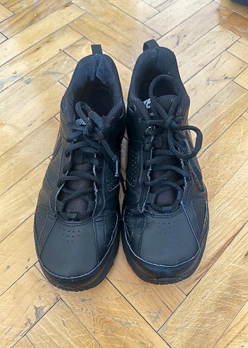 40,5 Beden Siyah Nike Spor Ayakkabı