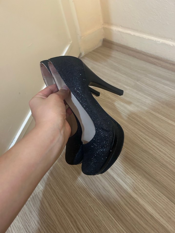 Siyah simli Stiletto Kadın Ayakkabı - Görsel 4