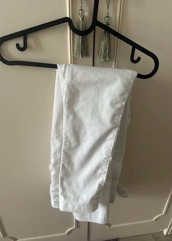 Beyaz likralı Midi Kadın Pantolon - Görsel 4