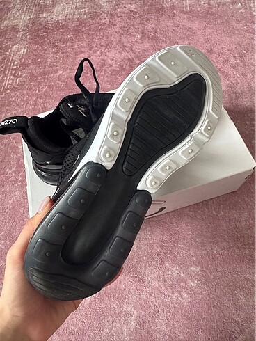 38 Beden Nike W Air Max 270 Kadın Spor Ayakkabı