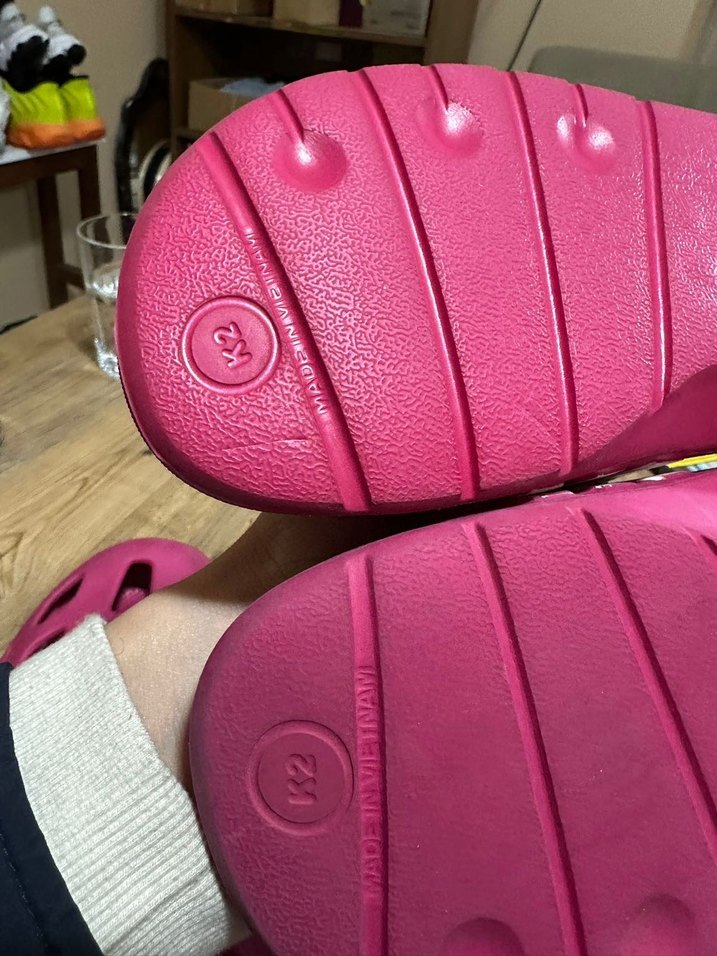 Kız Çocuk Pembe Adidas Kaydırmaz Sandalet - Görsel 2