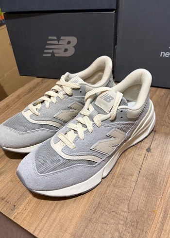 New Balance 43