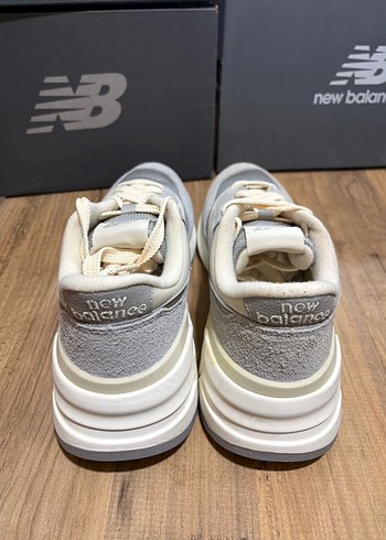 New Balance 997R Spor Ayakkabı - Görsel 6