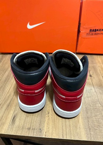Nike Air Jordan Siyah Beyaz Spor Ayakkabı - Görsel 3