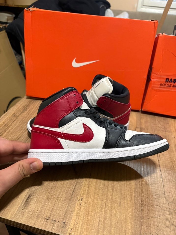 Nike Air Jordan Siyah Beyaz Spor Ayakkabı - Görsel 5