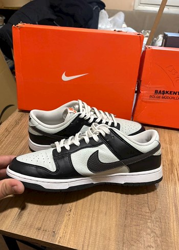 Nike Dunk Low Sneakers 44.5 - Görsel 3