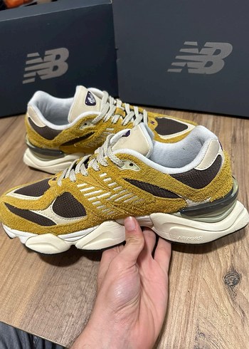 New Balance 9060 Spor Ayakkabı - Görsel 2