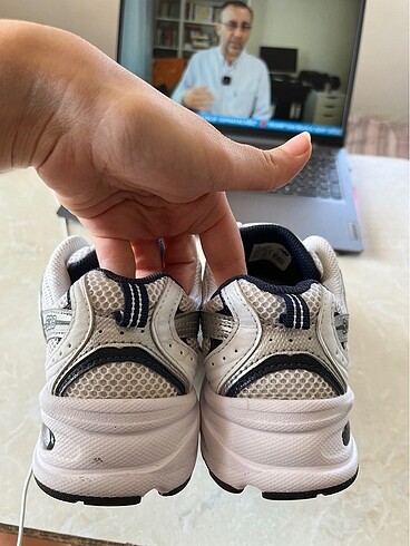 38 Beden beyaz Renk New Balance 530
