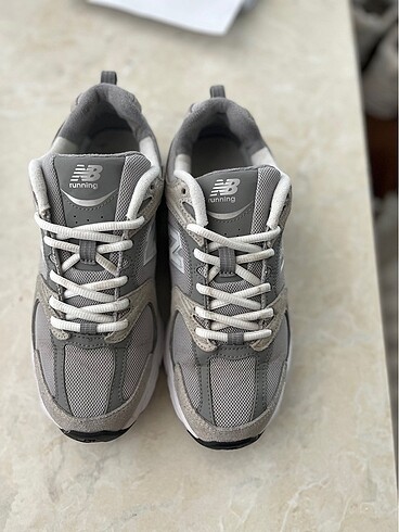 New Balance 530 Grey