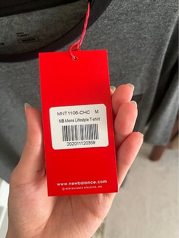 m Beden gri Renk New Balance T-shirt