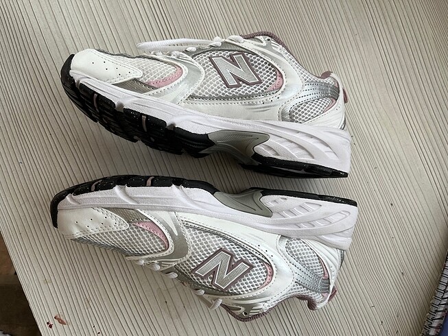 38,5 Beden New Balance 530