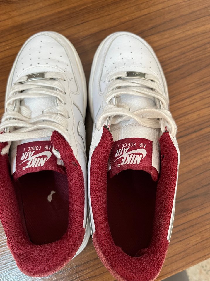 Nike Air Force 1 Low Beyaz & Bordo Sneaker — görsel 9/11