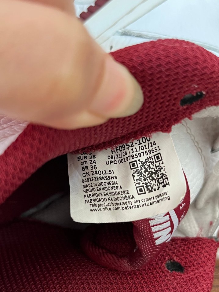 Nike Air Force 1 Low Beyaz & Bordo Sneaker — görsel 10/11