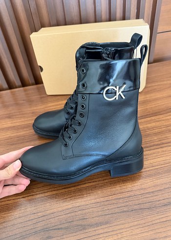 Calvin Klein ürünü