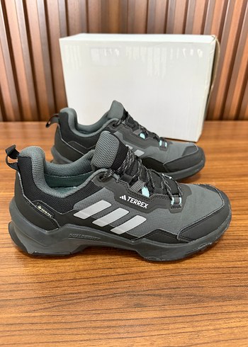 Adidas ürünü