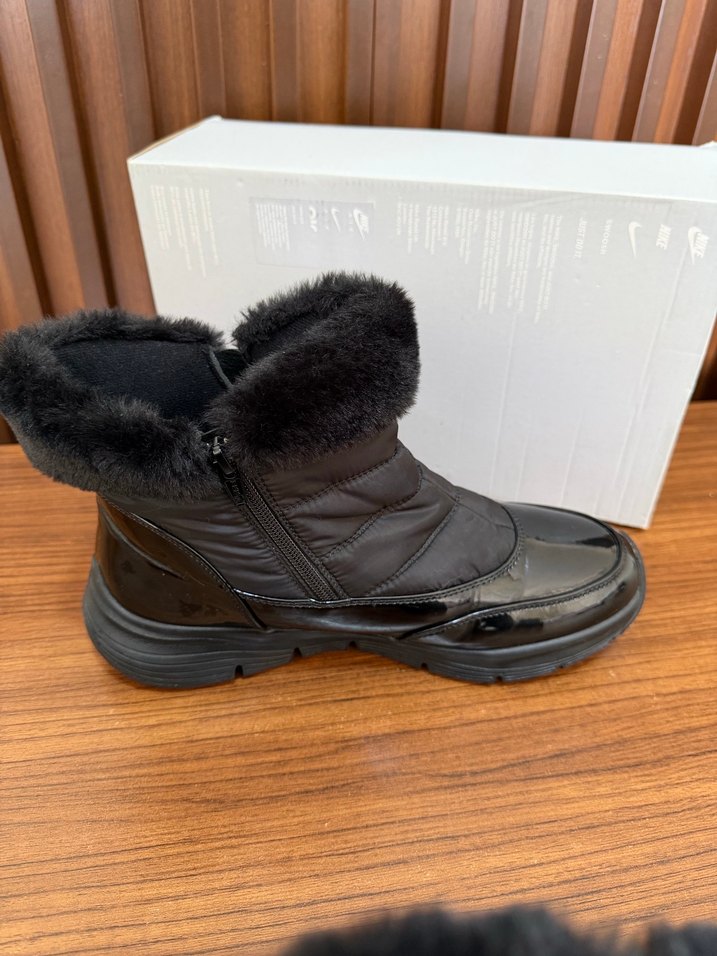 Skechers Kar Botu — görsel 3/9