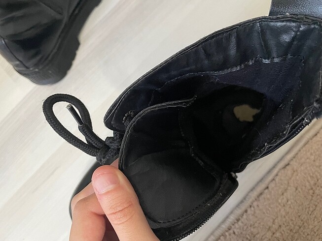 Deri Bot - Görsel 4