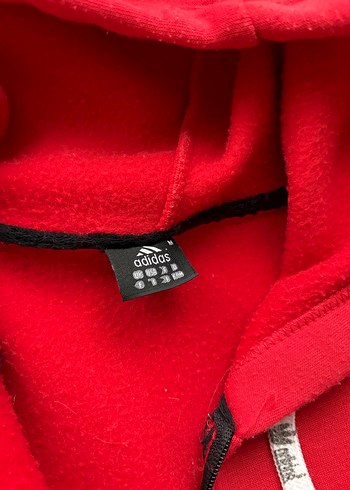 Kırmızı Kapüşonlu Adidas Yelek - Görsel 4