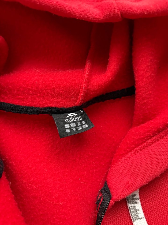 Kırmızı Kapüşonlu Adidas Yelek - Görsel 4