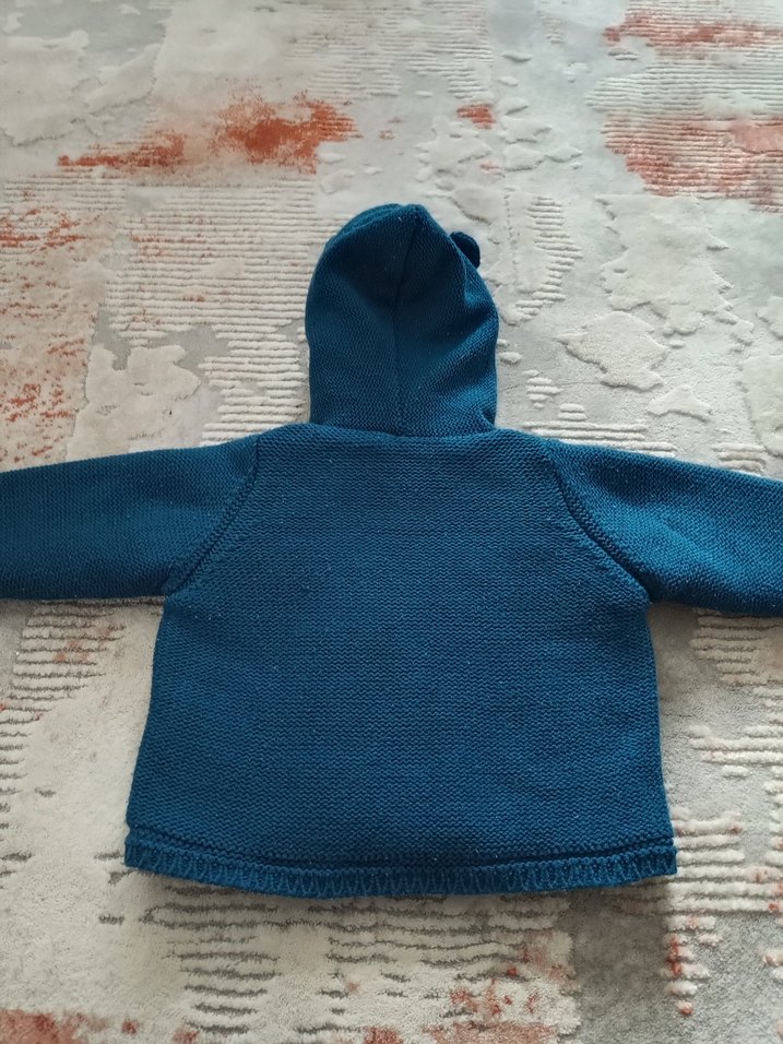 #Kapşonlu bebek hırkası - Görsel 3