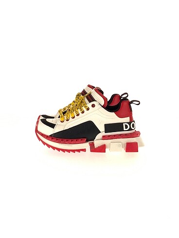 Dolce & Gabbana Spor Ayakkabı %70 İndirimli.