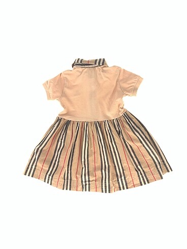 Burberry Burberry Kısa Elbise %70 İndirimli.