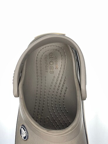 universal Beden gri Renk Crocs Terlik %70 İndirimli.
