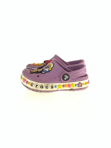 Crocs Terlik %70 İndirimli.