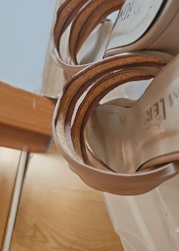 Bej Topuklu Minimalist Kadın Terlik - Görsel 5