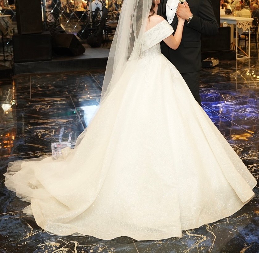 Modern Klasik Straplez Prenses Gelinlik - Görsel 3