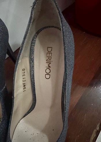 Derimod gri simli stiletto 38 numara - Görsel 4