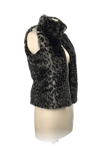 Diğer PreLoved Yelek %70 İndirimli.