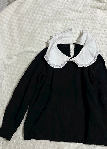 Trendyol & Milla Kolsuz Beyaz Fırfırlı Yaka Kız Bluzu
