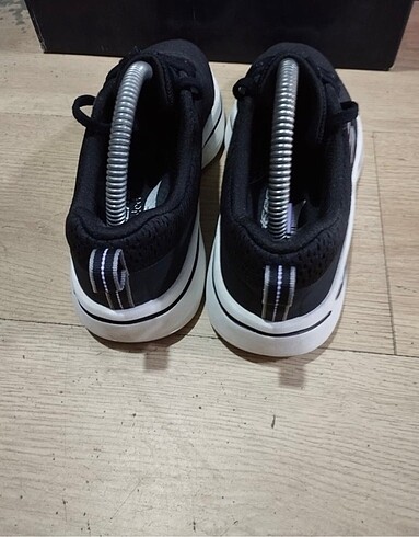37,5 Beden siyah Renk Skechers bayan ayakkabı arch fit