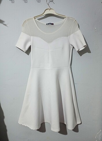 s Beden Dilvin beyaz elbise