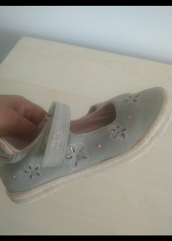 Kız Çocuk Gri Nakışlı Babet Ayakkabı - Görsel 3