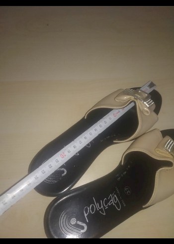 Beyaz Tokalı Kadın Dolgu Topuk Terlik - Görsel 3