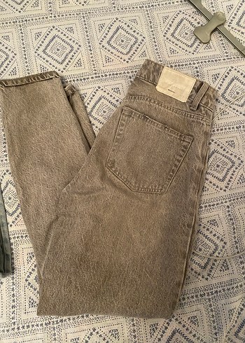 Bershka Gri Mom Jean Pantolon - Görsel 3