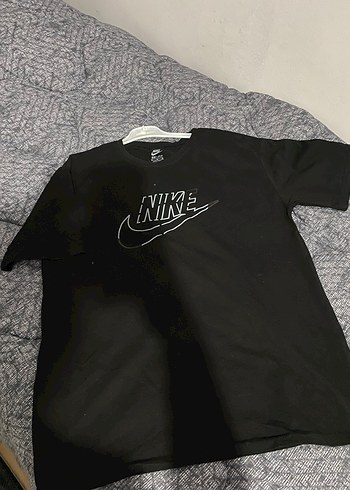 Nike Siyah Erkek Kısa Kollu Tişört