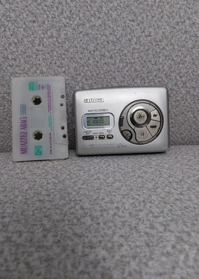 Aıwa JX704 walkman - Görsel 3