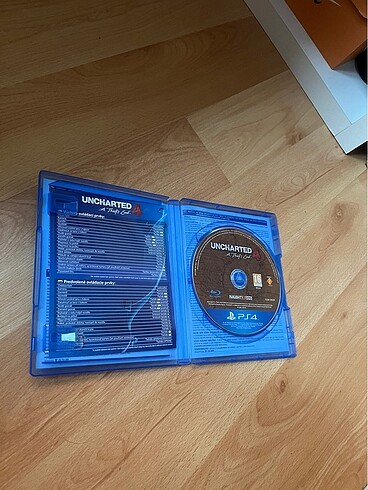  Beden Uncharted 4 ps4 oyun çok temiz