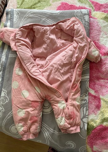 Pembe Düğmeli Bebek Kış Tulumu - Görsel 2