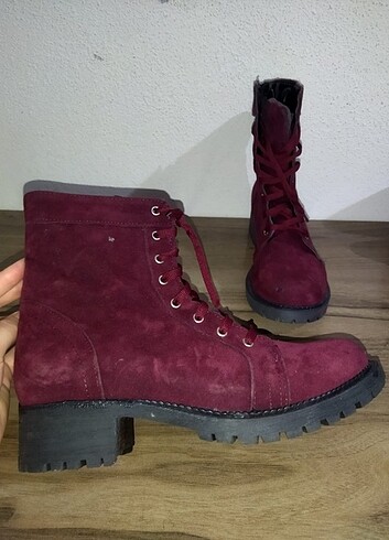 Bordo renk bot 
