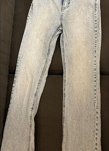 34 Beden mavi Renk STRADIVARIUS JEAN