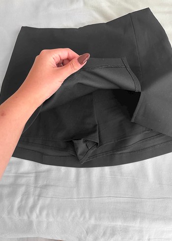 Stradivarius Siyah Mini şort etek