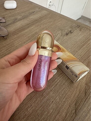diğer Beden Kiko gloss
