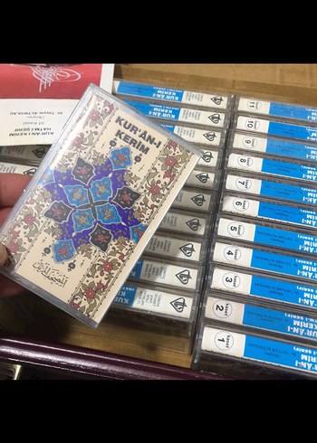 Kuranı kerim Kaset Seti ve Taşıma Çantası - Görsel 3