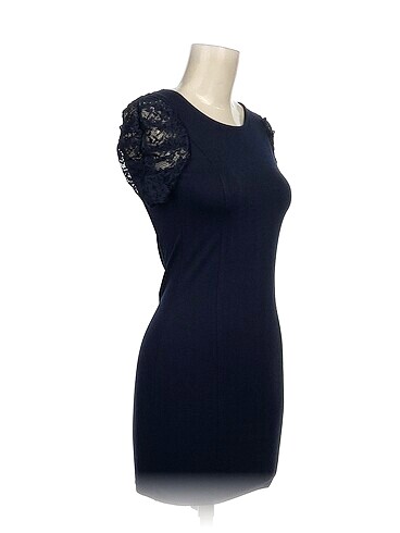 Vintage Love PreLoved Kısa Elbise %70 İndirimli.