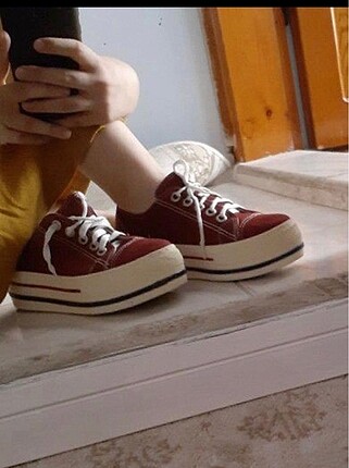 Kisa converse